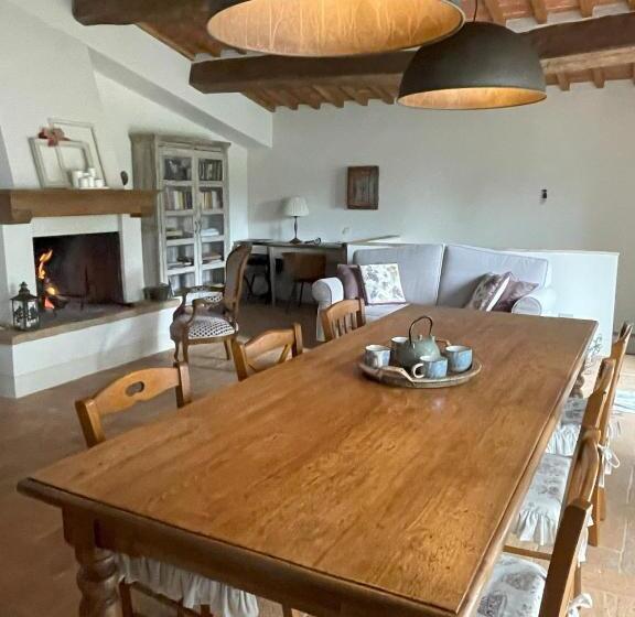 فندق Podere Montaione