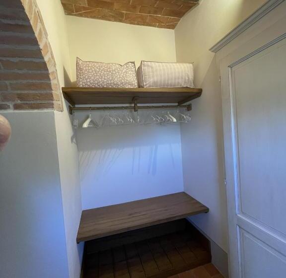 فندق Podere Montaione