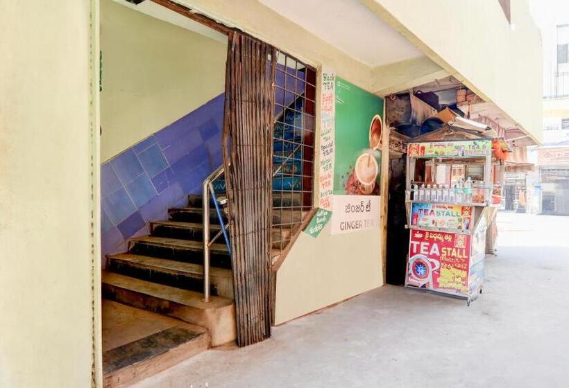 ホテル O Heavens Inn