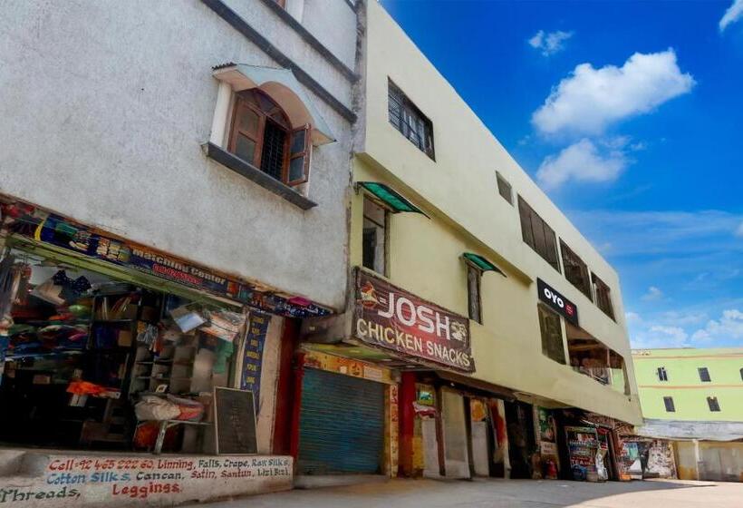 ホテル O Heavens Inn