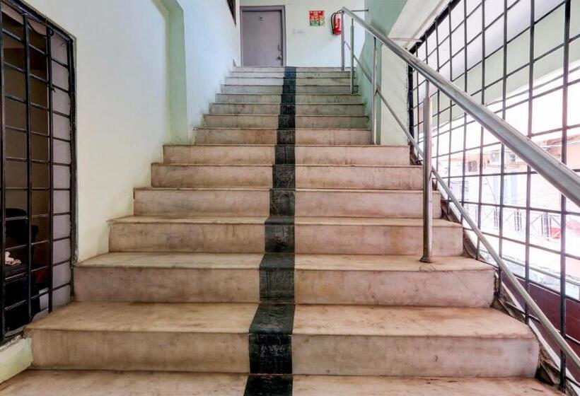 ホテル O Heavens Inn