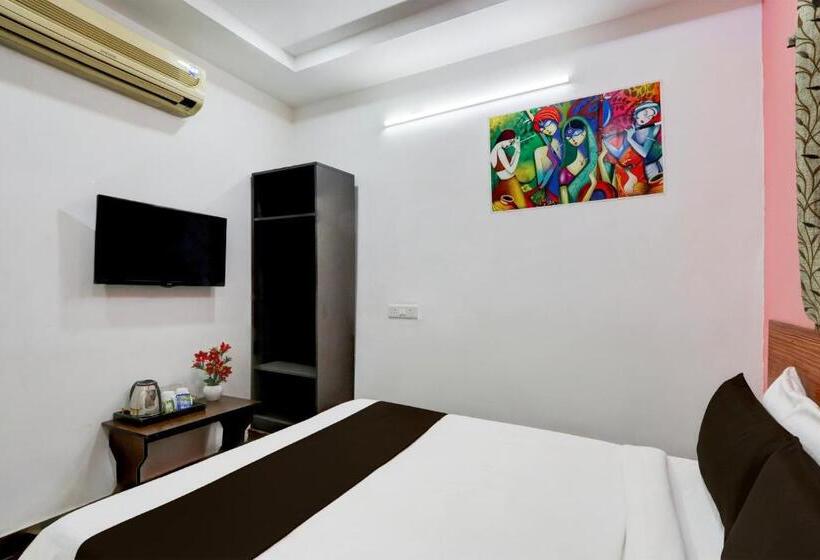 ホテル O Heavens Inn