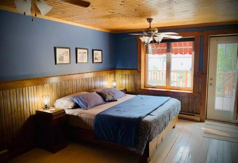 ベッドアンドブレックファースト Chalet & Gîte Capitainerie Du Passant