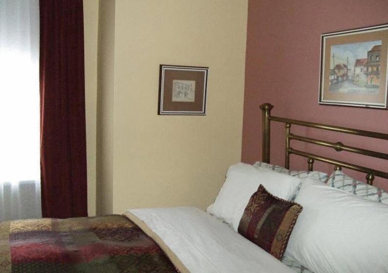 مبيت وإفطار La Maison Du Seminaire