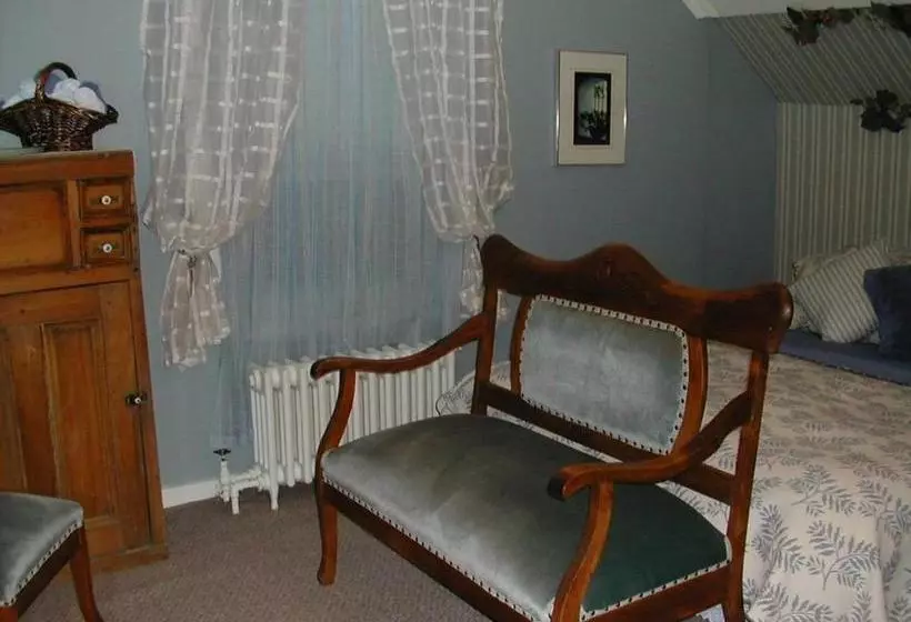 ベッドアンドブレックファースト La Maison Du Seminaire