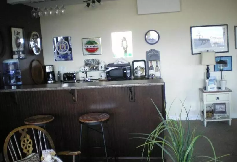 تختخواب و صبحانه Turtle Mountain Inn