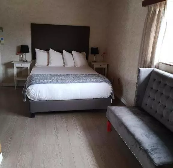 Cozy Court Motel