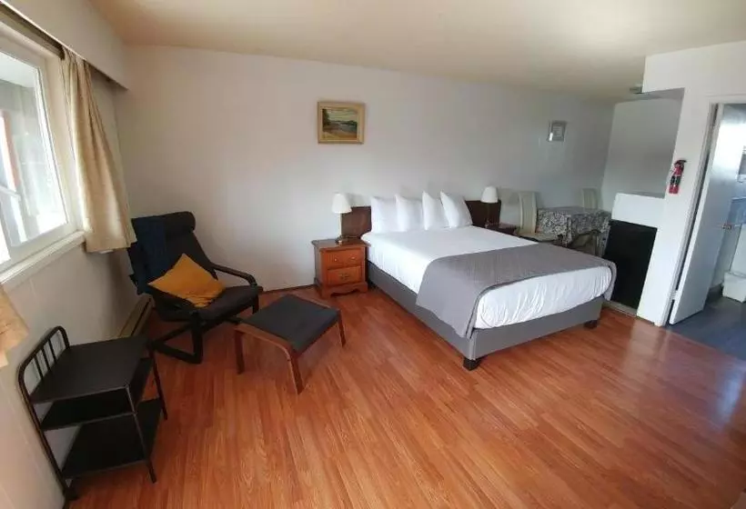 Cozy Court Motel