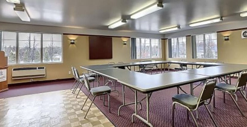 호텔 Hôtel Le Portneuvois