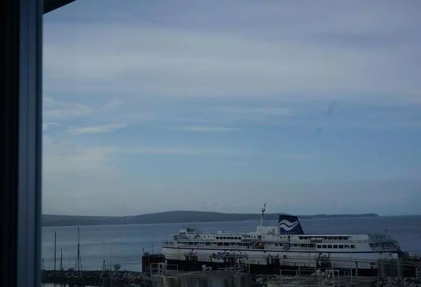 ホテル Marine Inn
