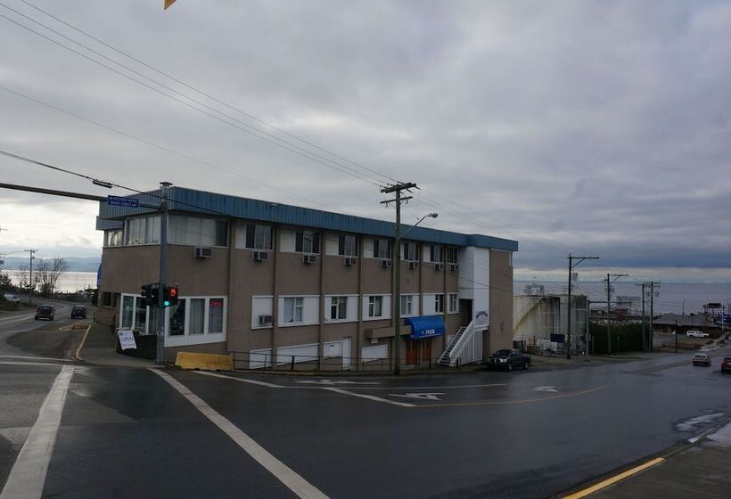 Отель Marine Inn