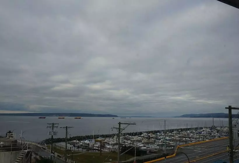 ホテル Marine Inn