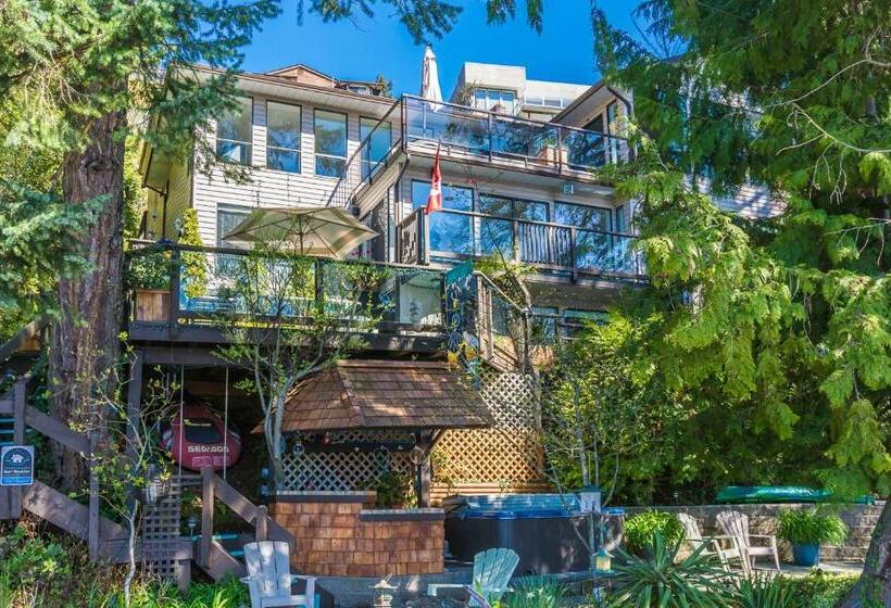 Long Lake Waterfront Bed And Breakfast