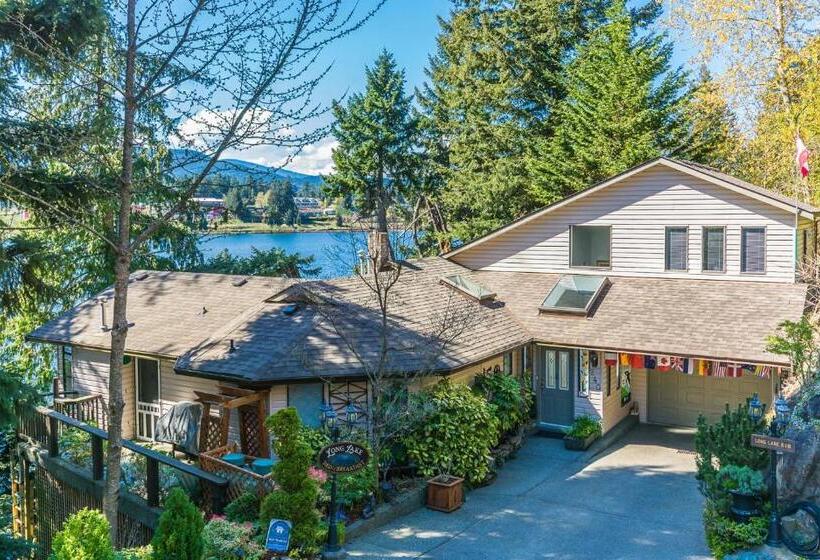 Long Lake Waterfront Bed And Breakfast