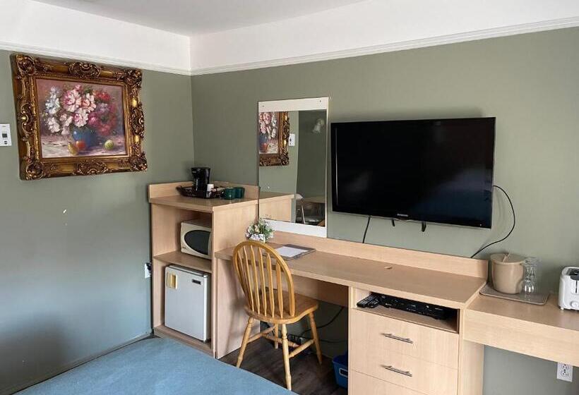 Motel Au P Tit Sapin