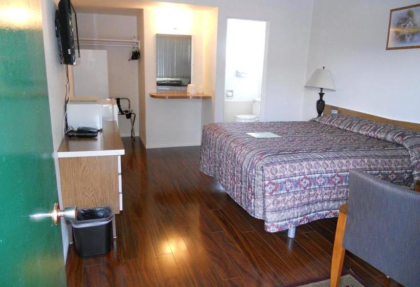 מוטל Lazy Bear Lodge