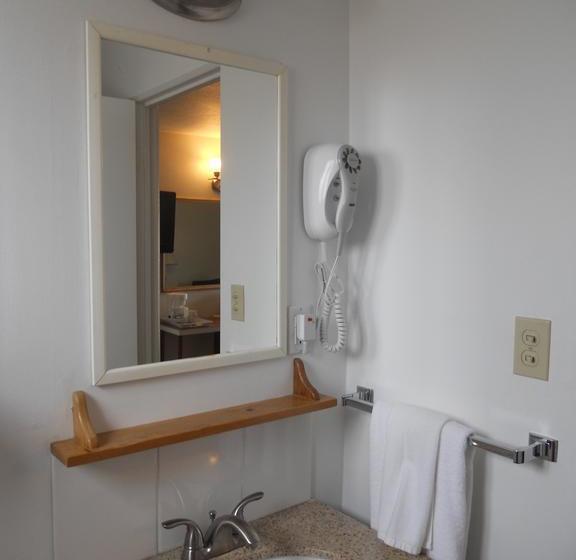 מוטל Lazy Bear Lodge