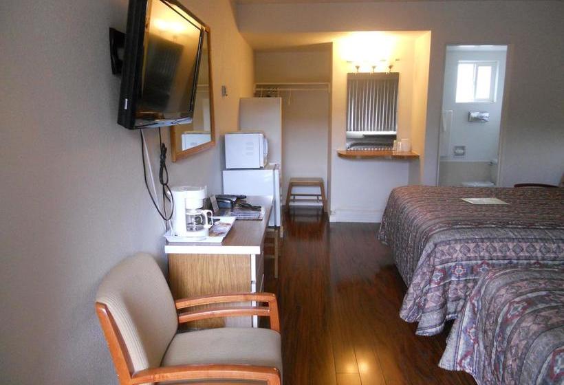 מוטל Lazy Bear Lodge