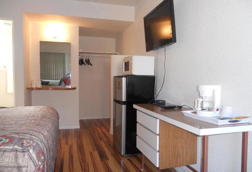 מוטל Lazy Bear Lodge