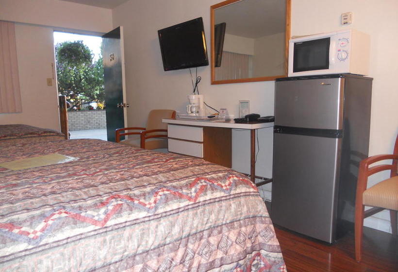 מוטל Lazy Bear Lodge