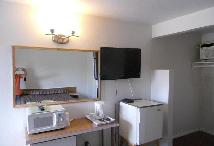 מוטל Lazy Bear Lodge