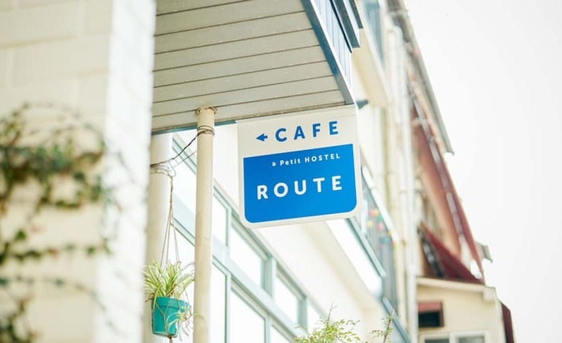 Route  Cafe And Petit Hostel