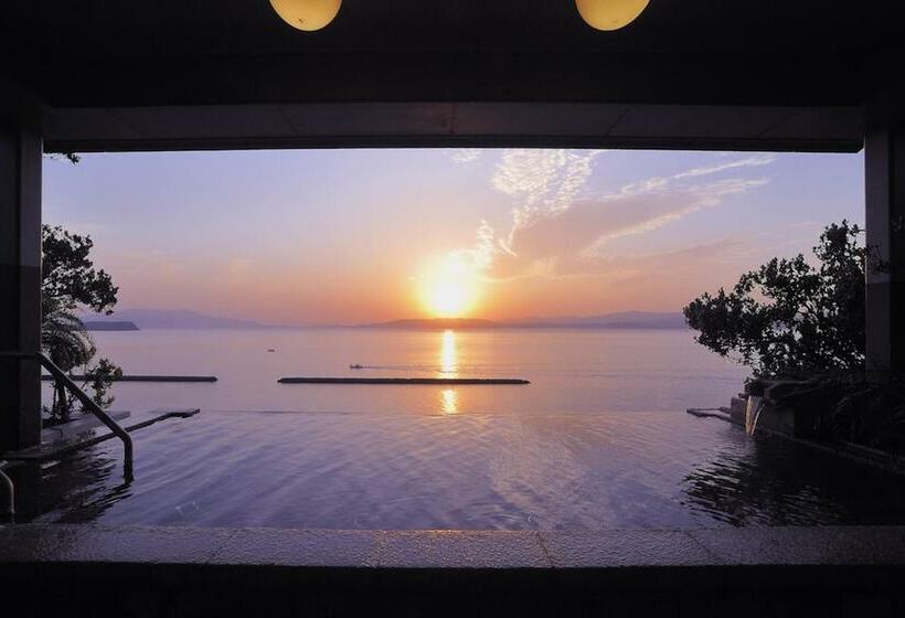 ریوکان Fufurotenburonoyado Ginsyou