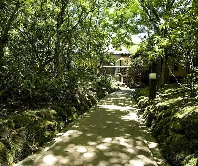 Ryokan Satonoyu Waraku 13 Years Or Older