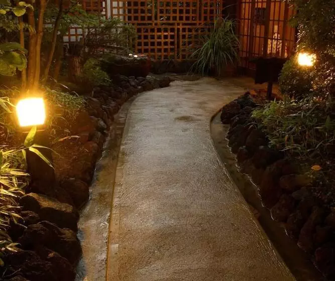 Ryokan Satonoyu Waraku 13 Years Or Older