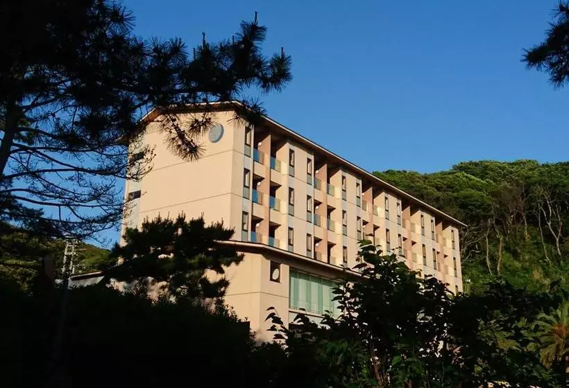 旅館 Marubun