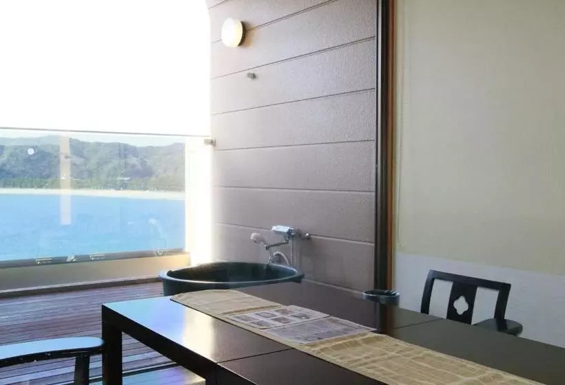 旅館 Marubun
