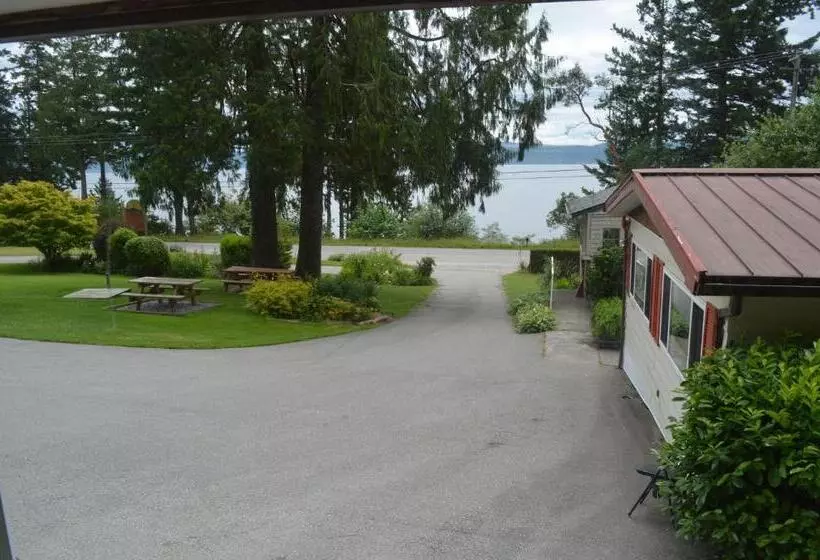 Seaside Villa Motel & Rv Park