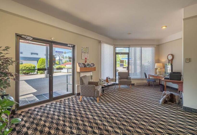 The Cedars Inn Hotel & Convention Centre