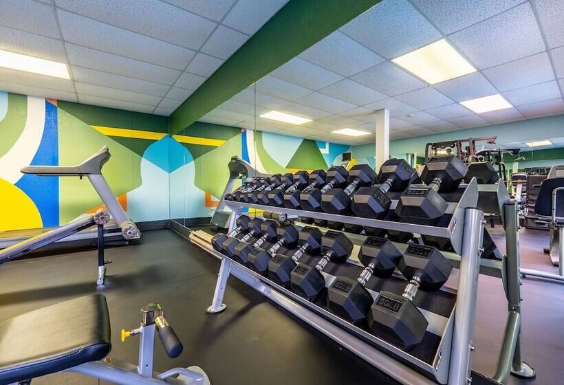 The Cedars Inn Hotel & Convention Centre