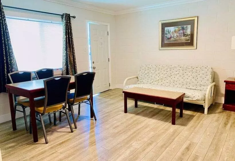 Traveler's Motel Penticton