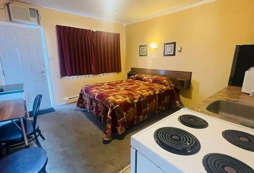 Travellers Motel