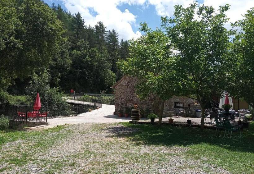 Albergue Borda Nadal