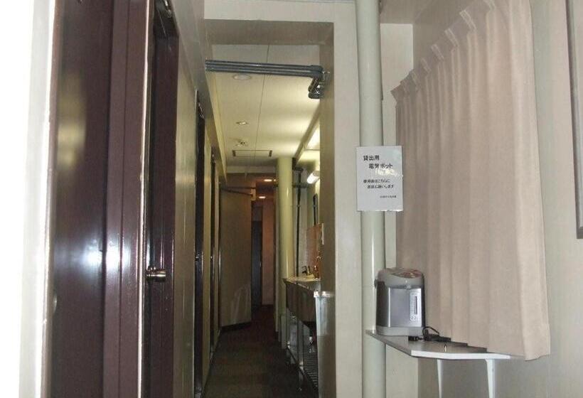 فندق صغير Eco Hotel Nagoya