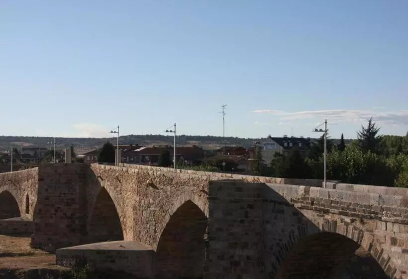 Albergue La Encina