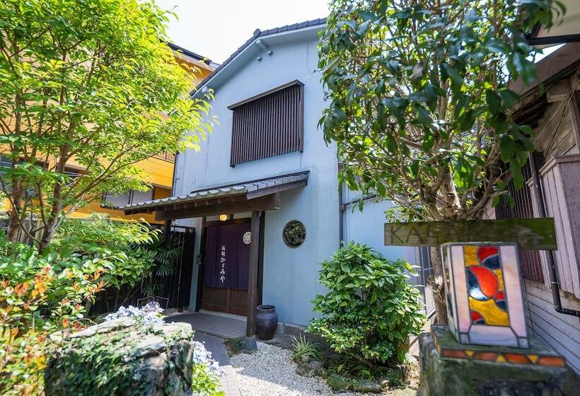 فندق صغير Nagasaki Kagamiya
