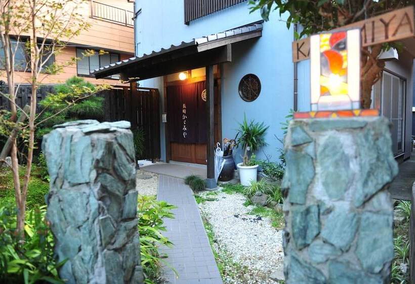 فندق صغير Nagasaki Kagamiya