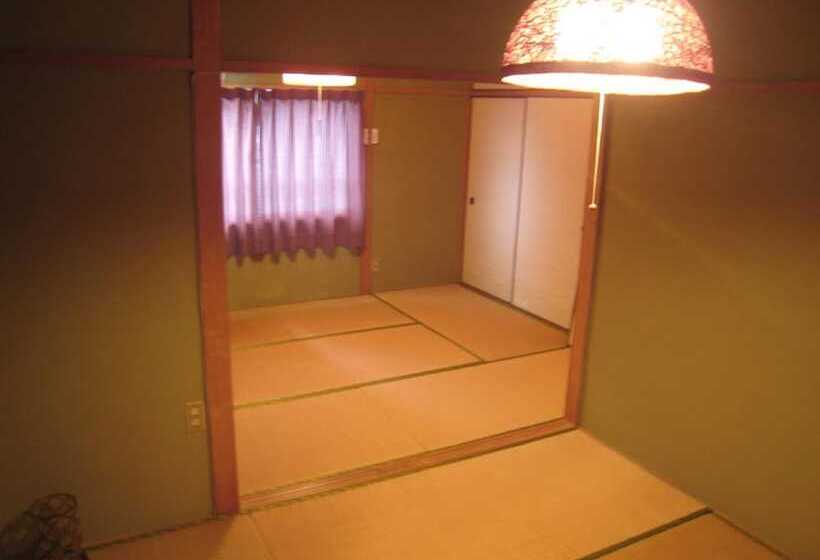 فندق صغير Nagasaki Kagamiya