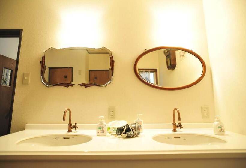 فندق صغير Nagasaki Kagamiya