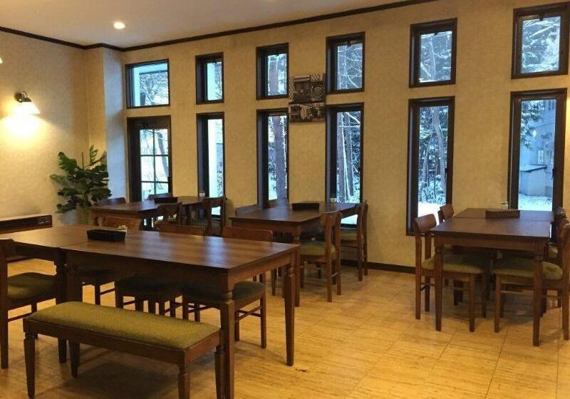 ベッドアンドブレックファースト Hakuba Landmark Iwatake Lodge