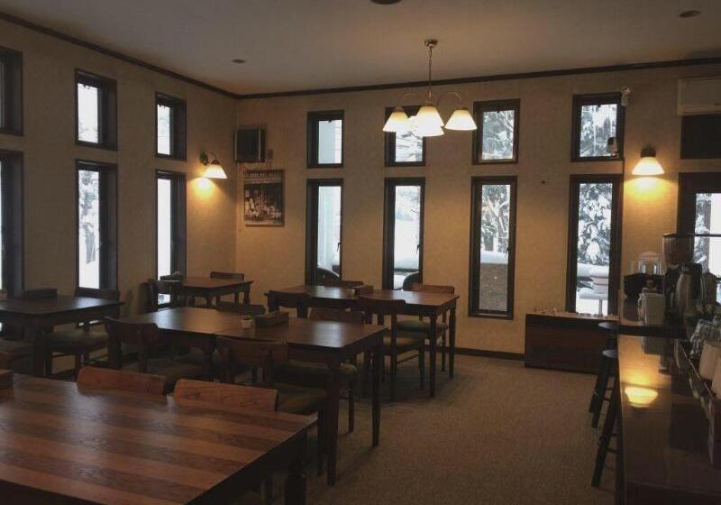 ベッドアンドブレックファースト Hakuba Landmark Iwatake Lodge