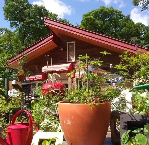 Bed and Breakfast Pension Blue
