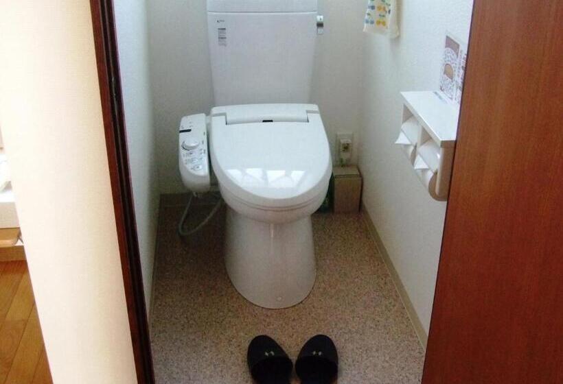 Hiroshima Saijo Youth Hostel