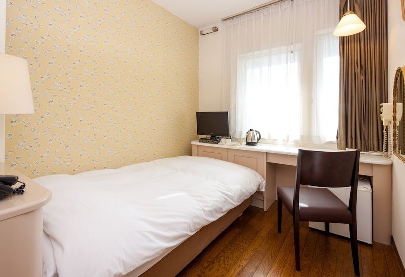 בית מלון כפרי Fukuyama Terminal