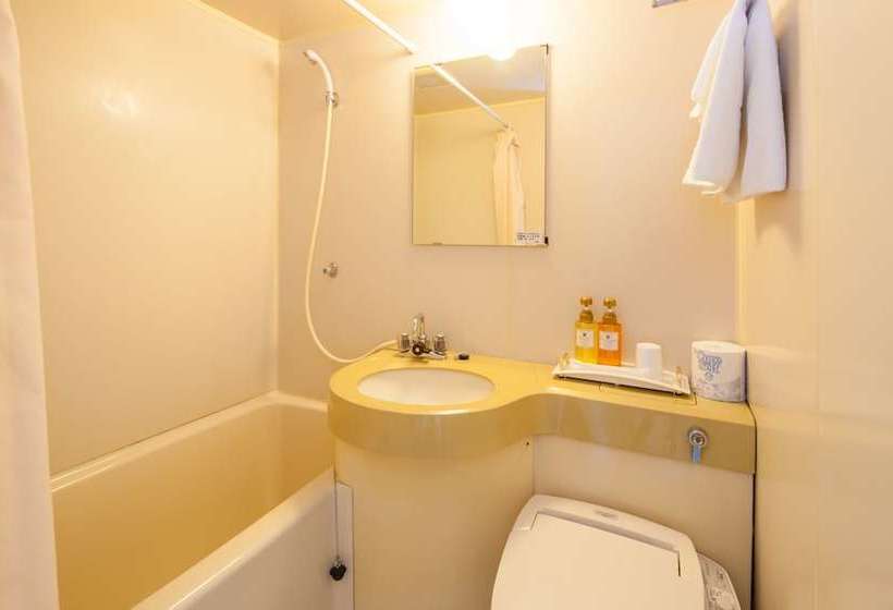 בית מלון כפרי Fukuyama Terminal