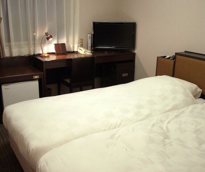 Green Hotel Yes Nagahama Minatokan